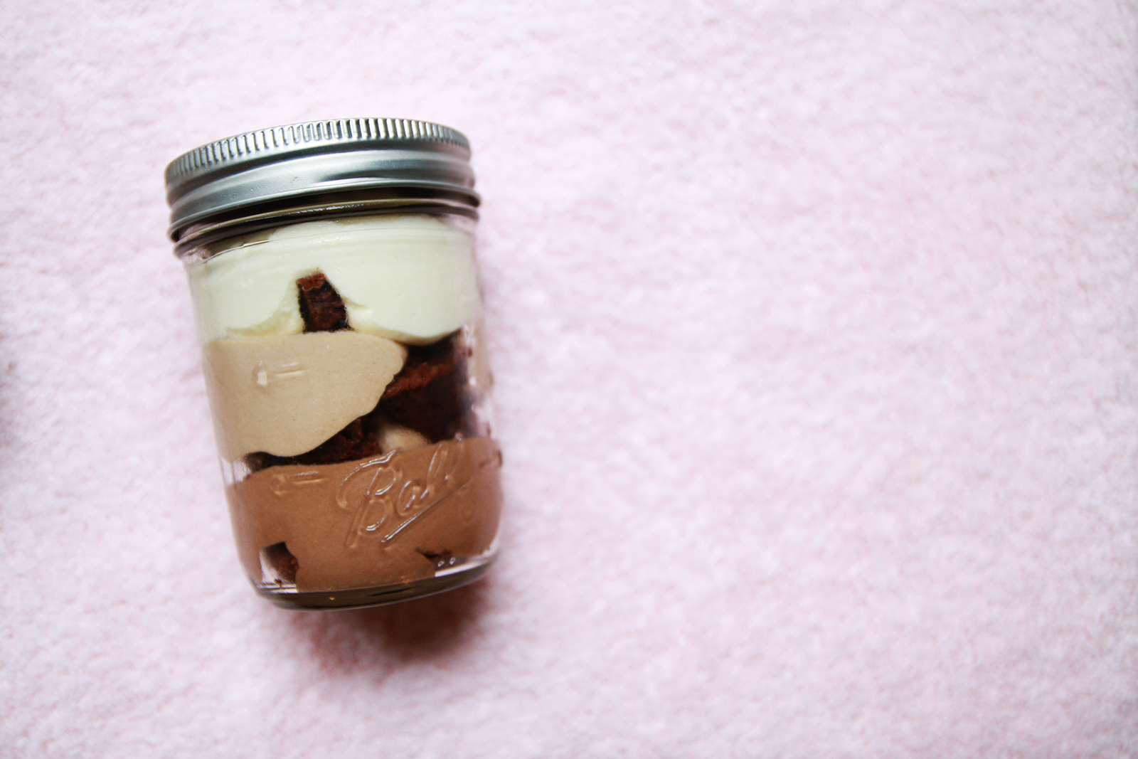 RECIPE: TRIPLE CHOCOLATE MOUSSE CAKES IN JARS