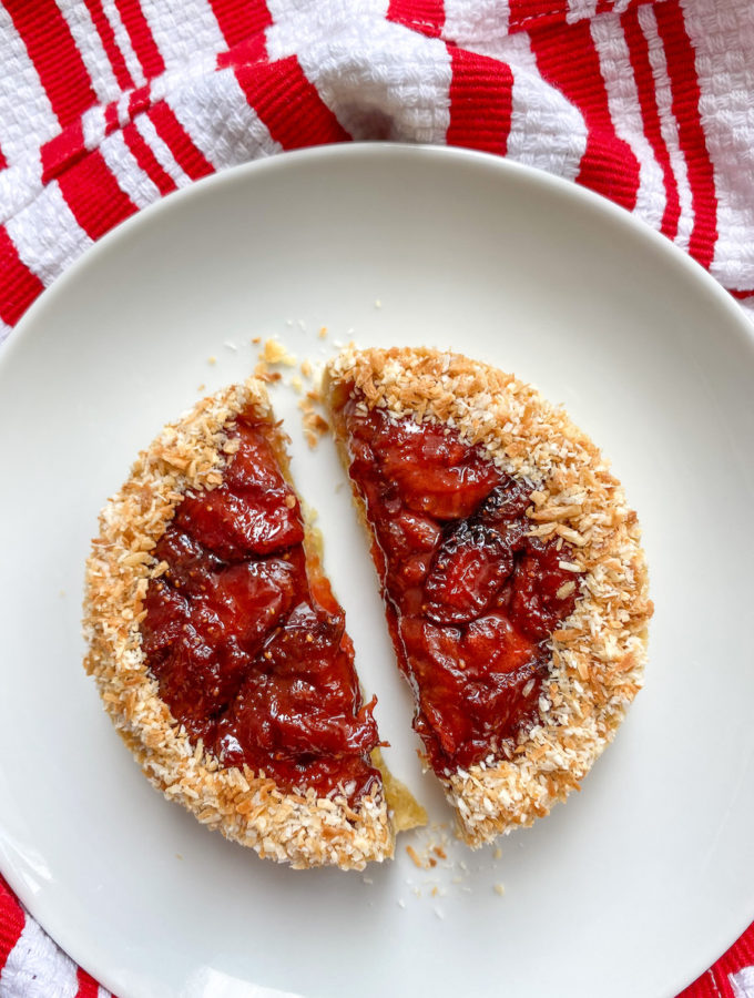 sliced strawberry tart